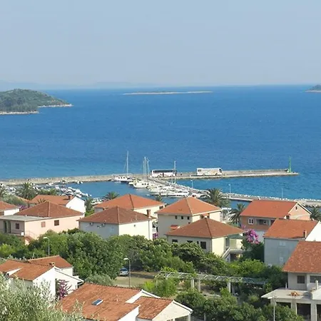 Jomi * Orebić